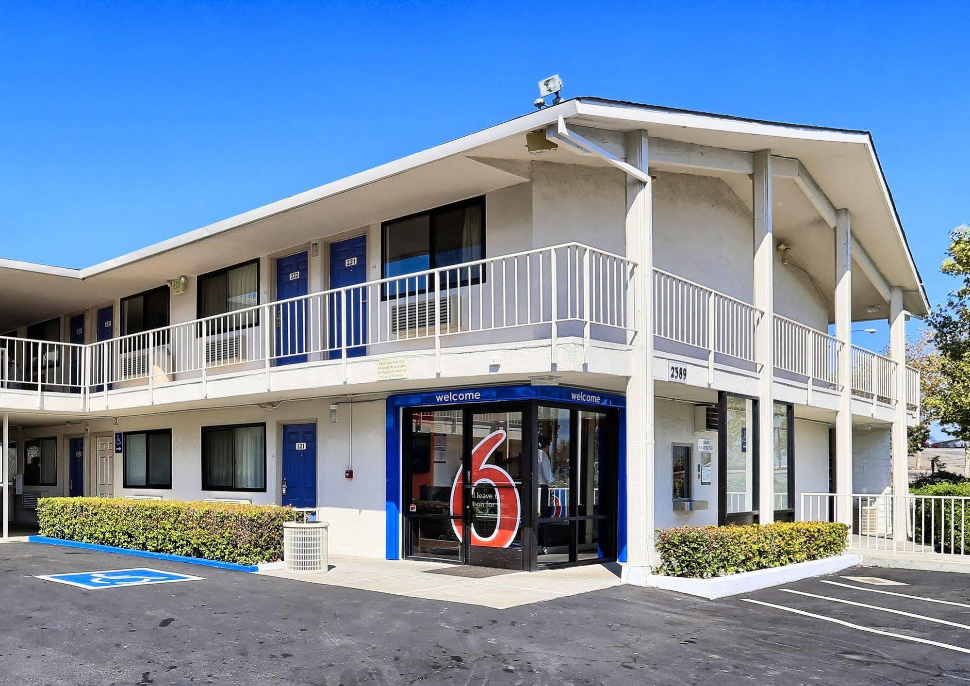Park Inn By Radisson Walnut Creek Exteriér fotografie